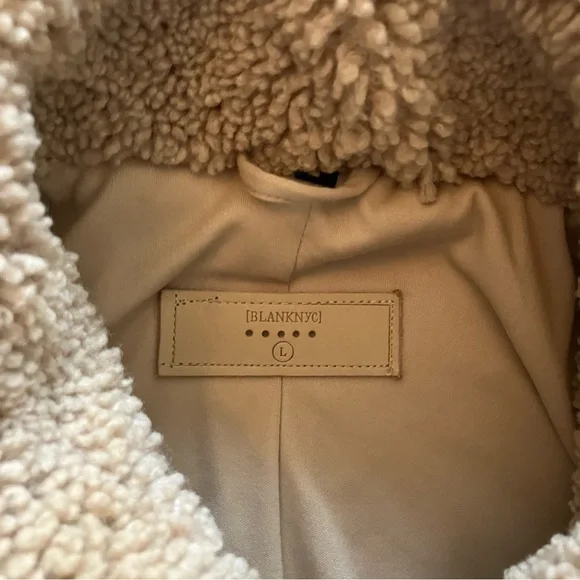 Anthropologie BLANKNYC fuzzy wuzzy Sherpa denim Jacket - Picture 11 of 15